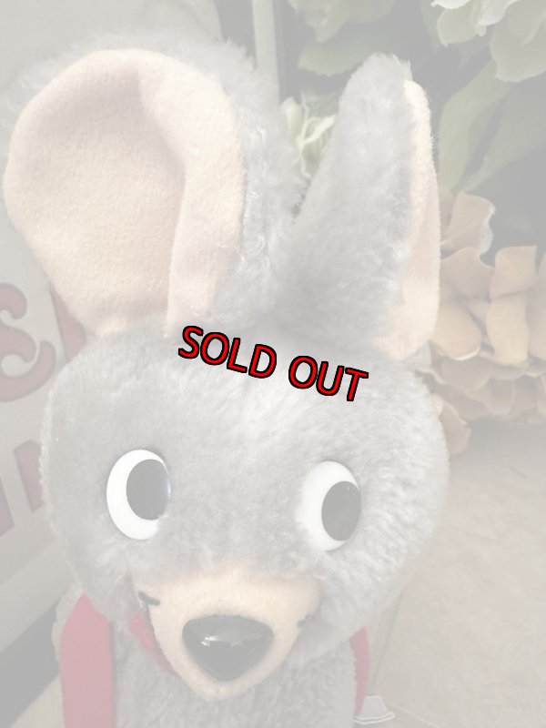 画像2: Hanna Barbers Dixie Plush doll with red vest 1985 / ハンナバーベラ　ディクシー ぬいぐるみ　赤いベスト　ドール　 (2)