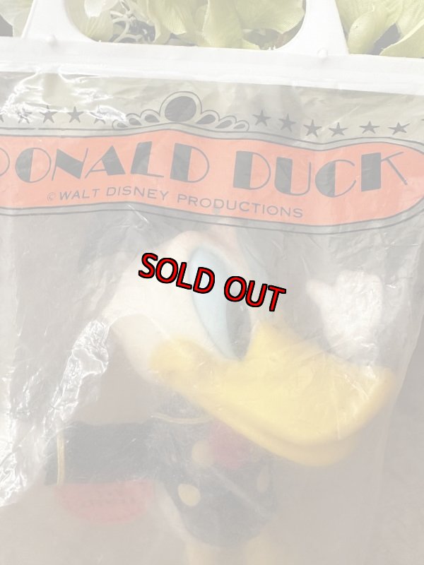 画像2: Disney DAKIN Donald Duck  Doll With Bag 70‘s / ディズニーのDakin社　袋入り、タグ付きのドナルドダック　ドール　フィギュア (2)