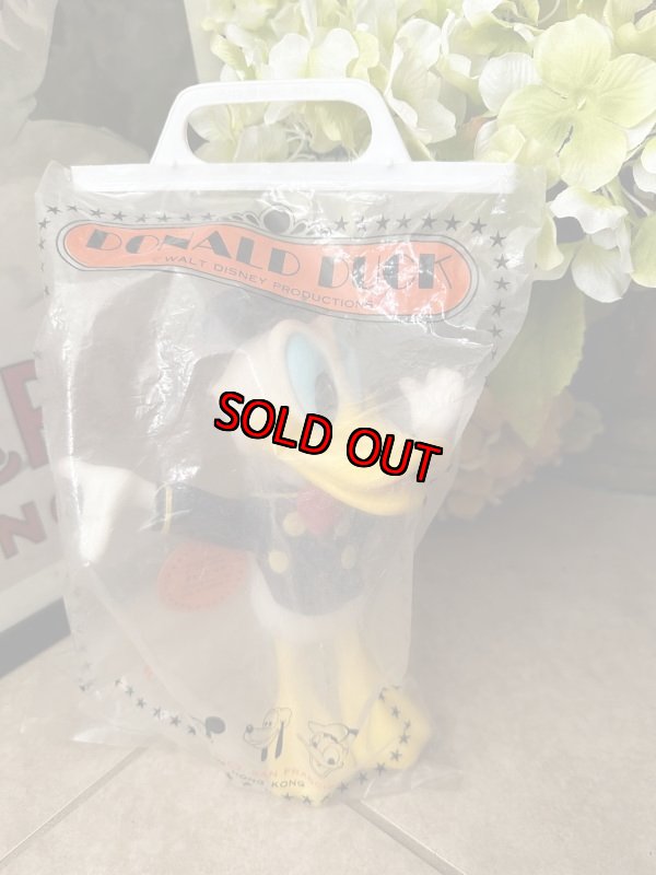 画像1: Disney DAKIN Donald Duck  Doll With Bag 70‘s / ディズニーのDakin社　袋入り、タグ付きのドナルドダック　ドール　フィギュア (1)
