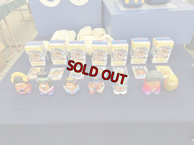 画像1: McDonald’s Kerwin Frost adult nuggets meal set of 7 with box(Sealed) / マクドナルド カーウィンフロスト　箱入り7個セット(未開封) (1)