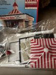 画像10: Kentucky fried chicken  Drive-In plastic model with box / ケンタッキーフライドチキン　箱入り　ドライブイン　プラモデル (10)