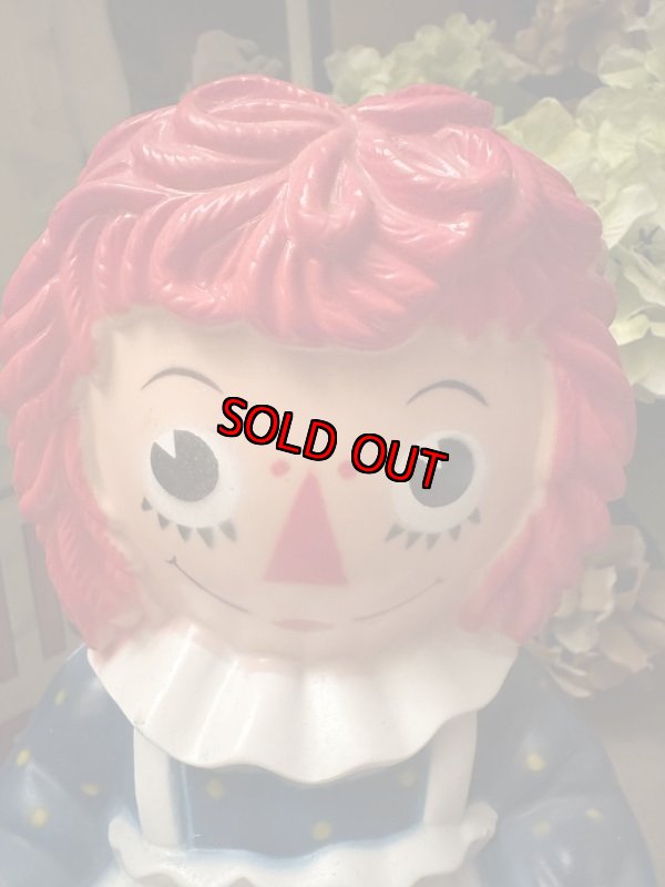 画像2: Raggedy Ann & Andy Ann plastic Coin Bank 1972  / ラガディアン&アンディ　プラスチック製　貯金箱 (2)