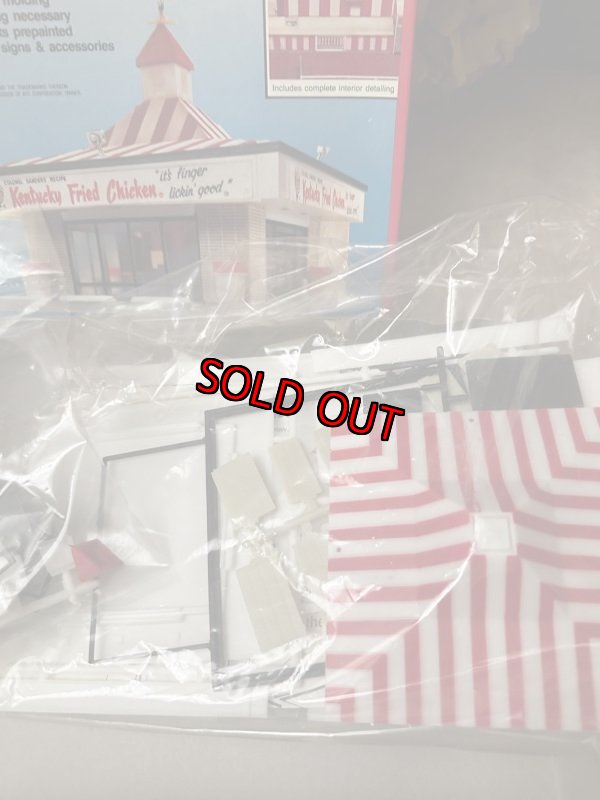 画像10: Kentucky Fried Chicken plastic store model display with Box  / ケンタッキーフライドチキン 箱入りプラスチック製 ストア モデル (10)