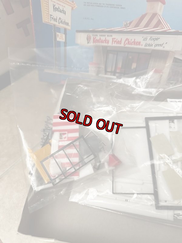 画像11: Kentucky Fried Chicken plastic store model display with Box  / ケンタッキーフライドチキン 箱入りプラスチック製 ストア モデル (11)