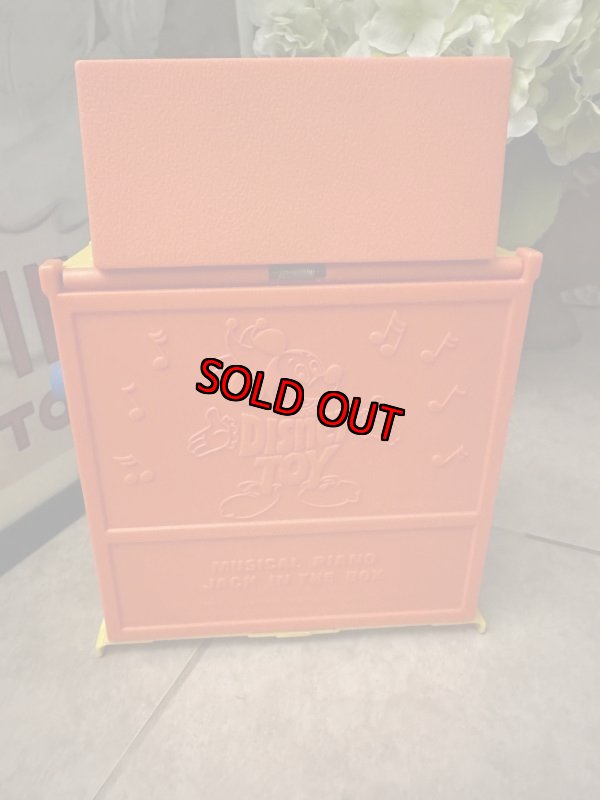 画像8: Disney Mickey Mouse busy pop-up piano Jack in the box 1975 / ディズニーのミッキーマウス ポップアップ ピアノ ジャックインザボックス (8)