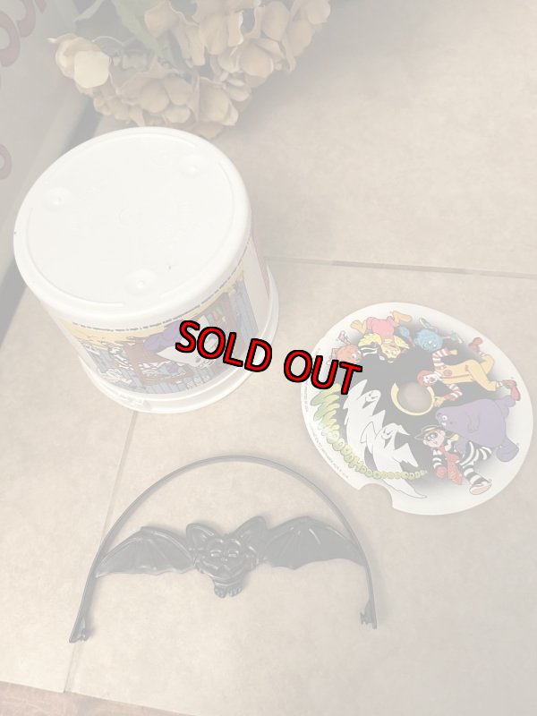 画像10: McDonald’s  Halloween white plastic Bucket with bat handle 2001 / マクドナルド  ハロウィン　白バケツ　プラスチック製　 (10)