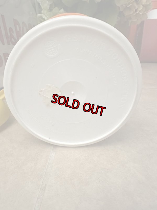 画像9: McDonald’s  Parade happy pail plastic White Bucket / マクドナルド  パレード　黄色いスコップ付き白バケツ　プラスチック製　ハッピーミール (9)