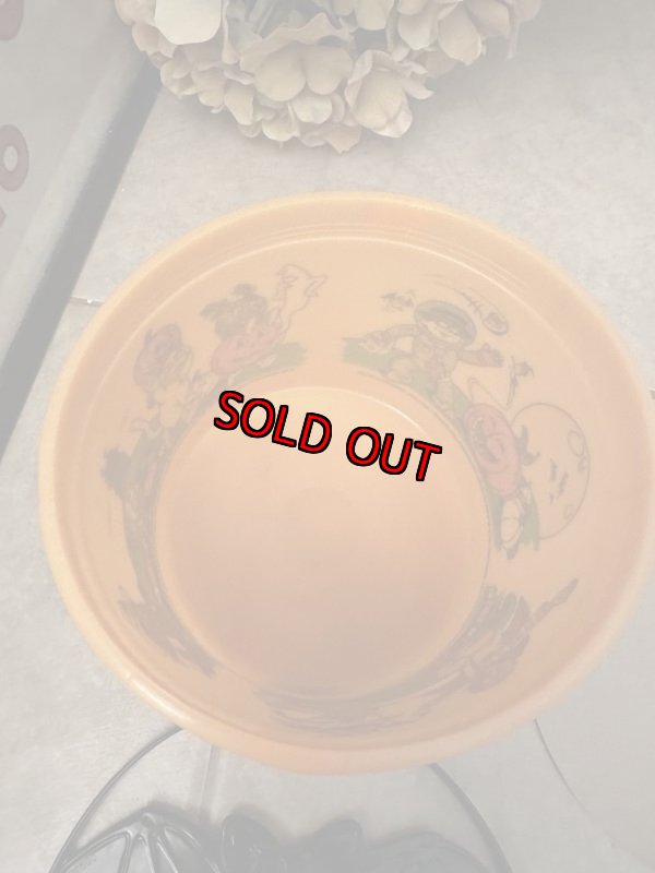 画像11: McDonald’s  Halloween Orange plastic Bucket with bat handle 2001 / マクドナルド  ハロウィン　オレンジバケツ　プラスチック製　 (11)