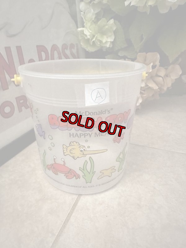 画像2: McDonald’s  Beach Toy plastic Bucket 1989 (A) / マクドナルド  ビーチトイ　透明バケツ　プラスチック製　ハッピーミール (2)