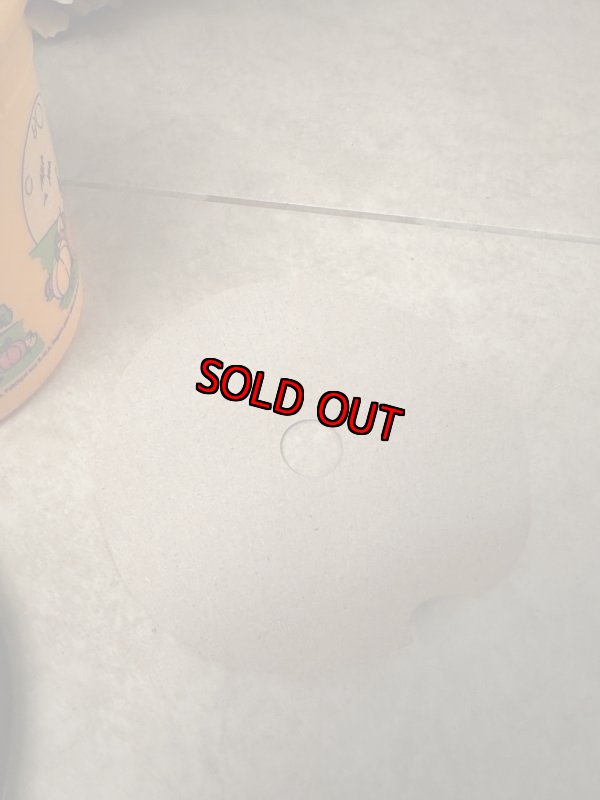 画像10: McDonald’s  Halloween Orange plastic Bucket with bat handle 2001 / マクドナルド  ハロウィン　オレンジバケツ　プラスチック製　 (10)