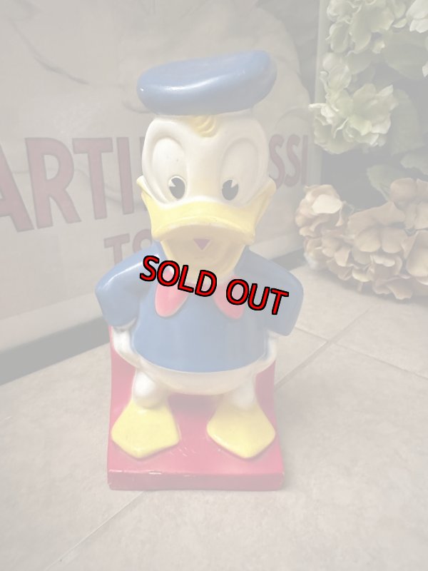 画像1: Disney Donald Duck Play Pal Vinyl doll coin bank / ディズニーのドナルドダック、プラスチック製　貯金箱 (1)