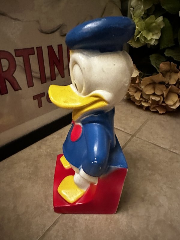 画像5: Disney Donald Duck Play Pal Vinyl doll coin bank / ディズニーのドナルドダック、プラスチック製 貯金箱 (5)