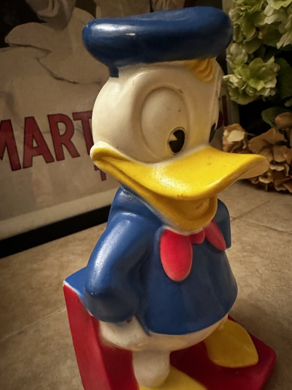 画像10: Disney Donald Duck Play Pal Vinyl doll coin bank / ディズニーのドナルドダック、プラスチック製 貯金箱 (10)