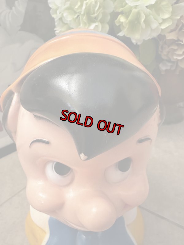画像2: Disney Pinocchio plastic Face coin bank 1971 / ディズニーのピノキオ、プラスチック製　フェイス貯金箱 (2)