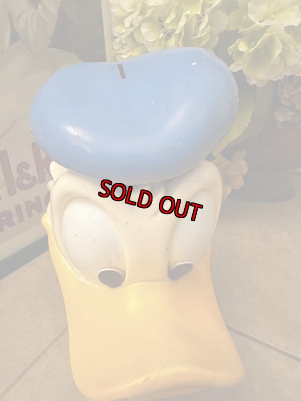 画像2: Disney Donald Duck plastic Face coin bank 1971 (A) /  ディズニーのドナルドダック、プラスチック製　フェイス貯金箱 (2)