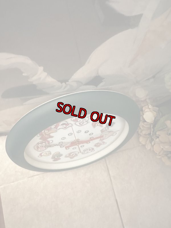 画像5: Warner Bro.  Looney tunes Plastic wall clock 2000 /  ルーニーチューン　ワーナーブラザーズ　壁時計　 (5)