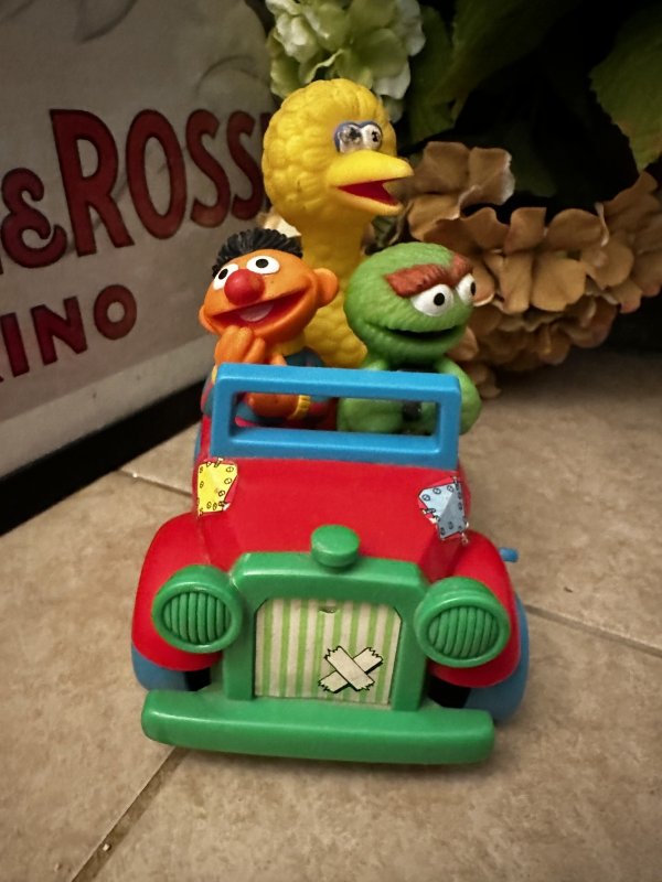 画像4: Sesame Street Red Car illco  Doll / セサミストリート　赤い車　ドール　Illco社 (4)