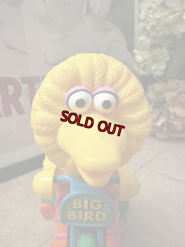 画像2: Sesame Street Big Bird blue tricycle Wind up Doll / セサミストリート　ビッグバード　青い三輪車　ワインドアップ　フィギュア　ドール　 (2)