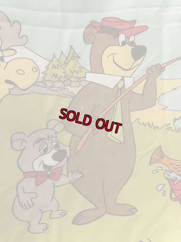画像2: Yogi Bear Hanna Barbera Flat  Sheet  / ハンナバーベラ、ヨギベアのフラットシーツ (2)