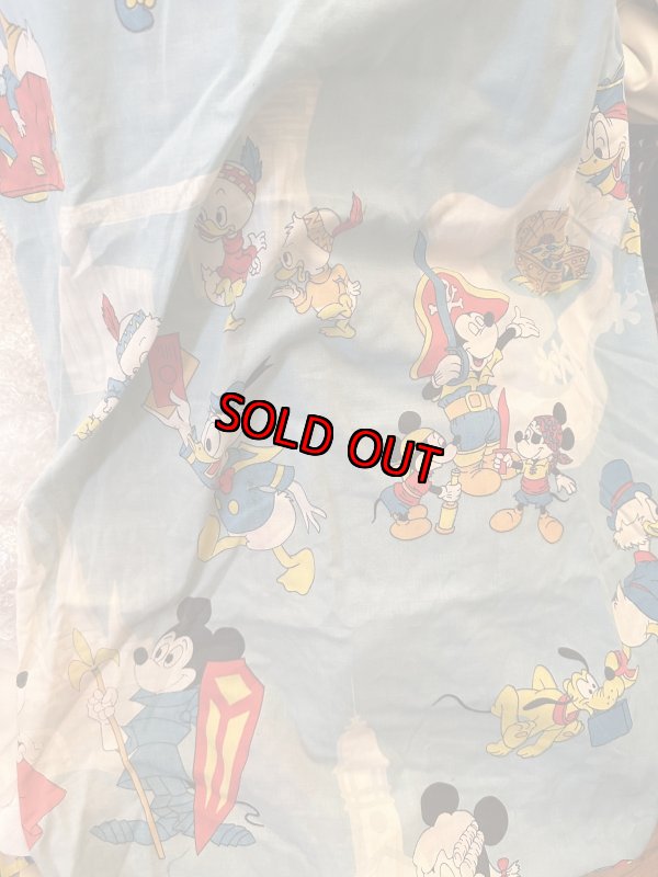 画像1: Disney Mickey Mouse Box sheet  / ディズニーのミッキーマウス　ディズニーランド柄　ボックスシーツ (1)