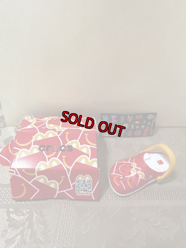 画像1: McDonald’s Crocs keychain #2 with box(Sealed) / マクドナルド クロックス　2番　箱入りキーホルダー　日本未入荷 (1)
