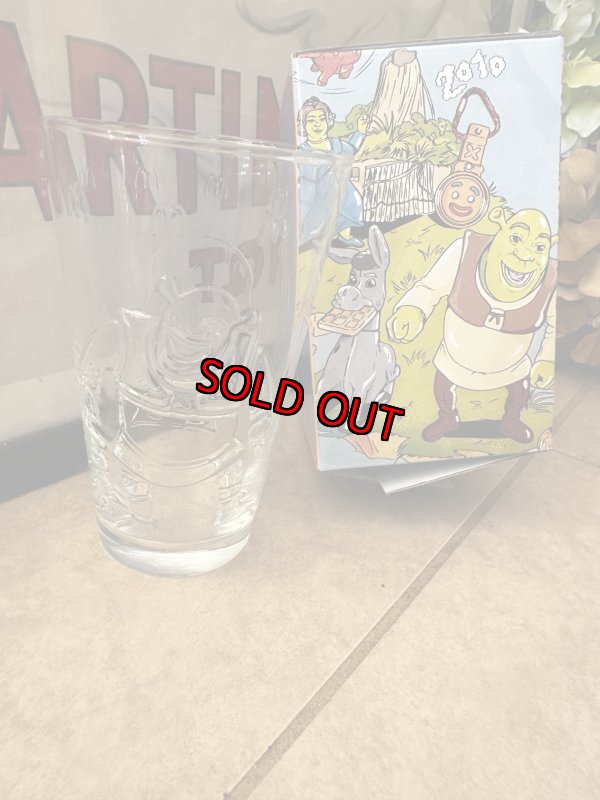 画像1: McDonald’s Collectors Glass Shrek with box(Sealed) / マクドナルド コレクターズグラス　ジュラシックパーク箱入り　日本未入荷 (1)