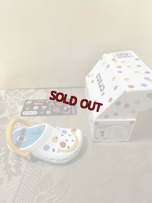 画像2: McDonald’s Crocs keychain #1 with box(Sealed) / マクドナルド クロックス　#1 箱入りキーホルダー　日本未入荷 (2)