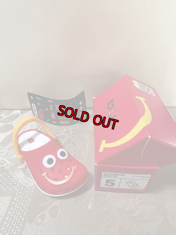 画像2: McDonald’s Crocs keychain #5 with box(Sealed) / マクドナルド クロックス　5番　箱入りキーホルダー　日本未入荷 (2)