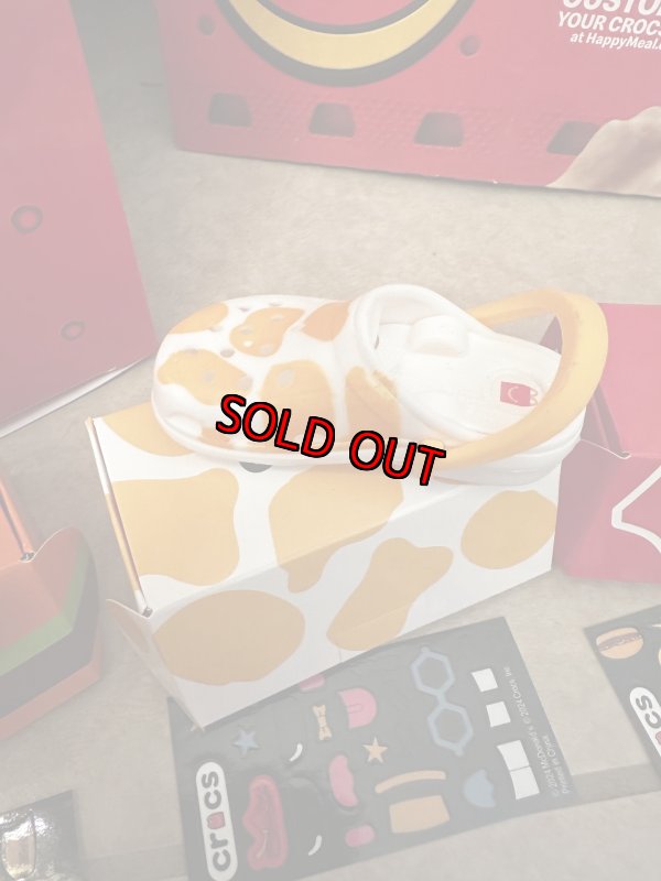 画像11: McDonald’s Crocs keychain happy set , set of 10 with box(Sealed) / マクドナルド クロックス　キーホルダー　箱入り10個セット　日本未入荷 (11)