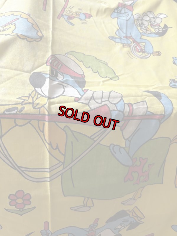 画像5: Hanna Barbera Huckleberry Hound  Flat Sheet  Yellow / ハンナバーベラ　レア！！　ハックルベリーハウンド　フラットシーツ (5)