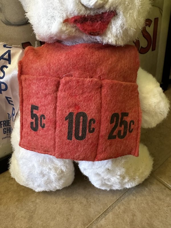 画像4: Casper Bank novelty  red apron plush doll / キャスパー　バンクノベルティ　赤いエプロン　ぬいぐるみ (4)