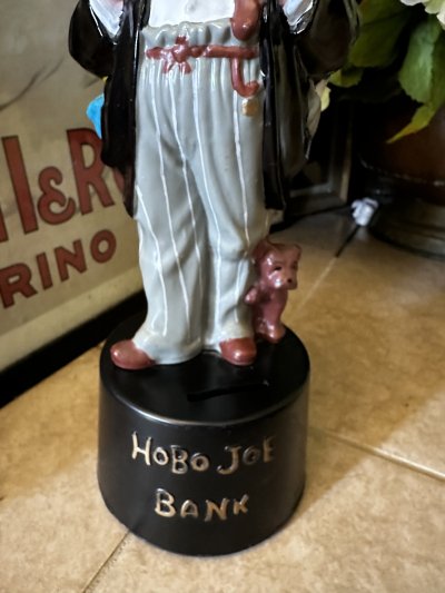 画像2: Hobo Joe coffee shop plastic Coin Bank  / ホーボージョー　プラスチック製　コインバンク　貯金箱