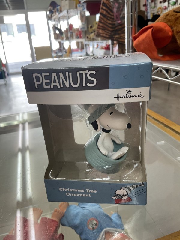 画像1: Peanuts Snoopy Hallmark Christmas Ornament with box / ピーナッツ、スヌーピー、クリスマス　ブリスター入りオーナメント (1)