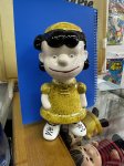 画像1: Lucy Snoopy Ceramic Doll /　スヌーピー　ルーシー　　陶器製　ドール　ツヤツヤ　黄色柄 (1)