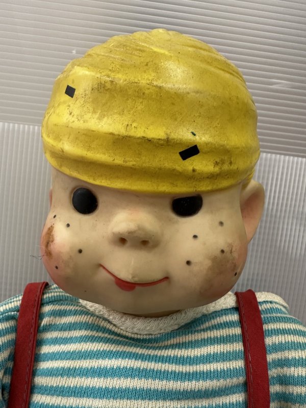 画像2: Dennis the Menace Rubber Face doll Red Overall  Fabric / わんぱくデニス　ラバーフェイスドール　青と白Tシャツ、レッドオーバーオール (2)