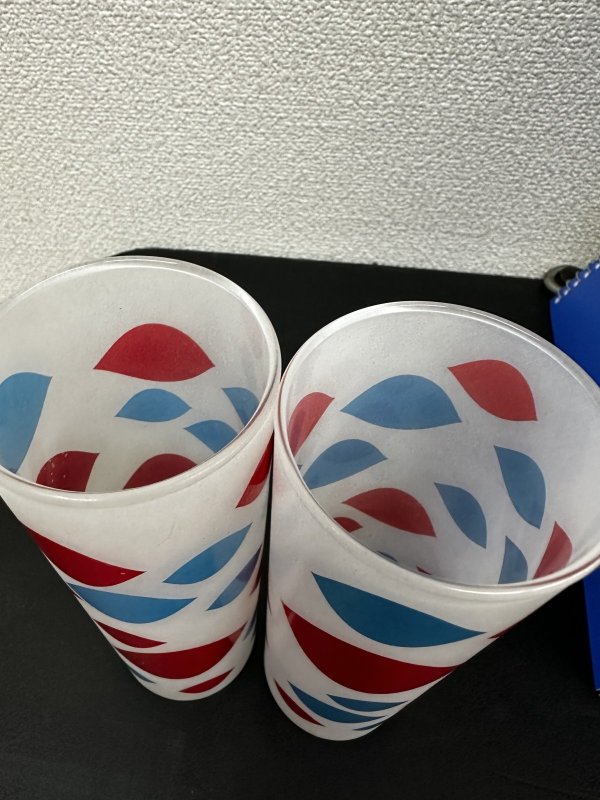 画像9:  Dairy Queen frosted glasses set of 2 / ディリークィーン　半透明グラス　2個セット (9)