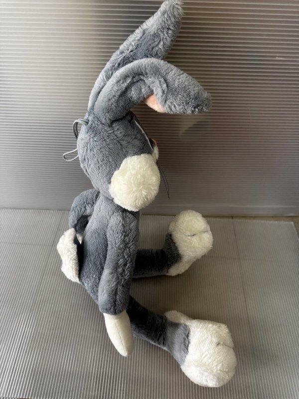 画像6: Looney Tunes Bugs Bunny Plush Doll 1989 / ルーニーチューンズ　バックスバニー　ぬいぐるみ　 (6)