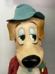 画像2: Huckleberry Hound Large Knickerbocker Red Plush Doll 69cm /  ハックルベリーハウンド　大きい　ニッカーボッカー　ラバーフェイスドール (2)