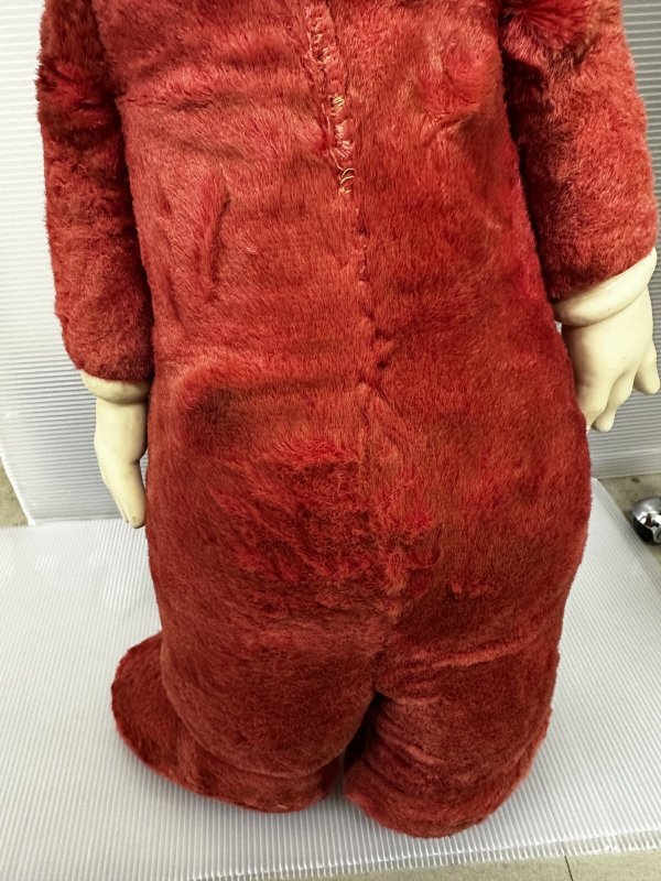 画像9: Huckleberry Hound Large Knickerbocker Red Plush Doll 69cm /  ハックルベリーハウンド　大きい　ニッカーボッカー　ラバーフェイスドール (9)