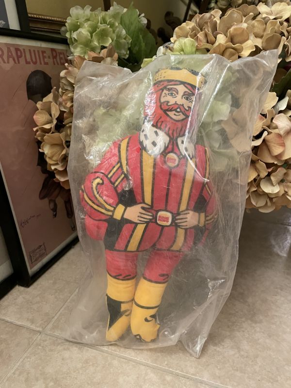 画像1: Burger King Pillow Doll with Bag / バーガーキングの袋入りピロードール 70年代　 (1)
