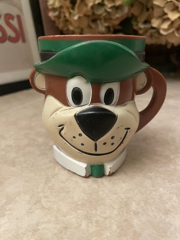 画像1: Hanna Barbera Yogi Bear plastic face mug (B) / ハンナバーベラ　ヨギベア　プラスチック製　フェイスマグ (1)